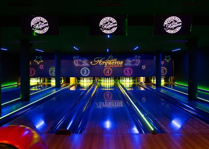 Beautiful Apartment, With Private Terrace In Benahavis, Marbella Estepona