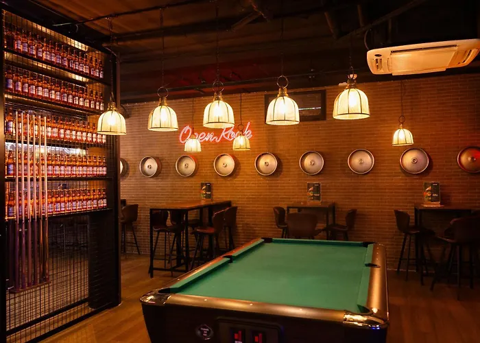 Beautiful Apartment, With Private Terrace In Benahavis, Marbella Lägenhet *