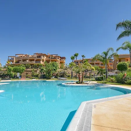 Beautiful In Benahavis, Marbella Apartamento Estepona
