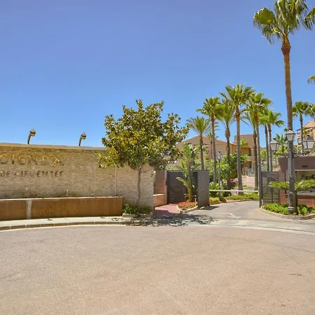 Apartment Beautiful In Benahavis, Marbella
