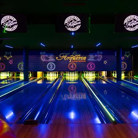 Beautiful Apartment, With Private Terrace In Benahavis, Marbella Estepona