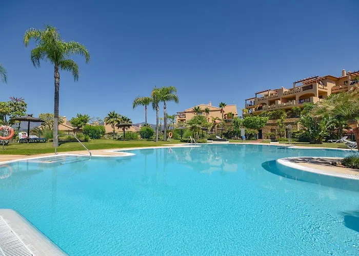 Beautiful Apartment, With Private Terrace In Benahavis, Marbella Estepona