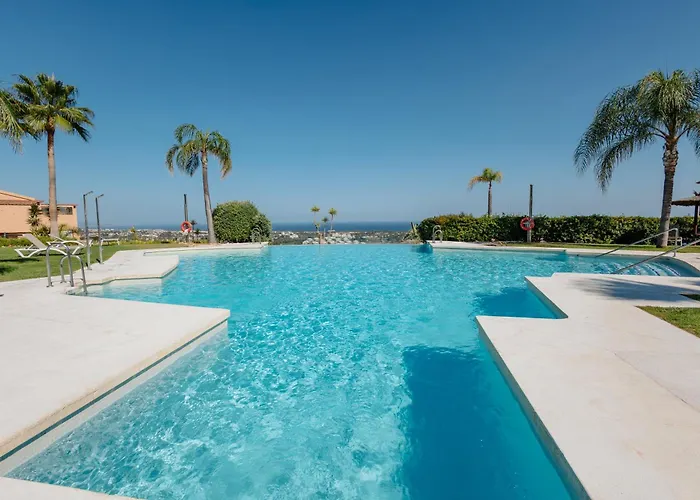 Daire Beautiful Apartment, With Private Terrace In Benahavis, Marbella *