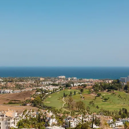 Beautiful Apartment, With Private Terrace In Benahavis, Marbella